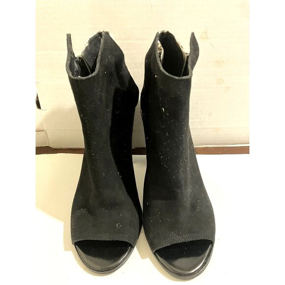 Dolce Vita Shoes - Dolce Vita womens Size 8.5 Black white Suede leather open toe ankle Boot shoes
